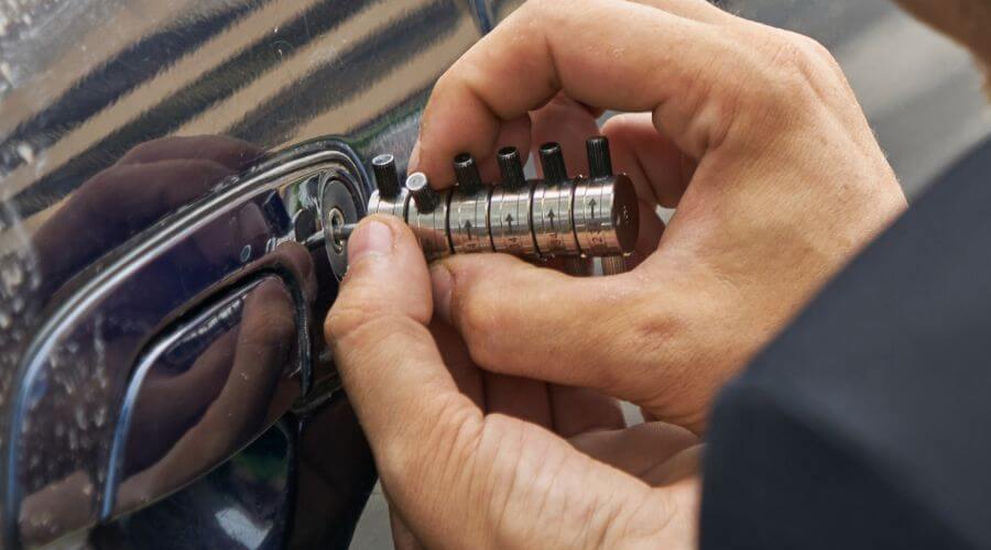 Expert new roof installation services in Gove, KS